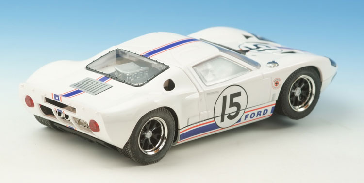SCALEXTRIC Ford GT 40 LM 1966 white # 15
